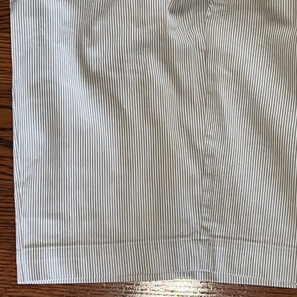 Oxford  golf striped stretch shorts 36 size - Picture 7 of 8